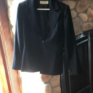 Women’s suit jacket